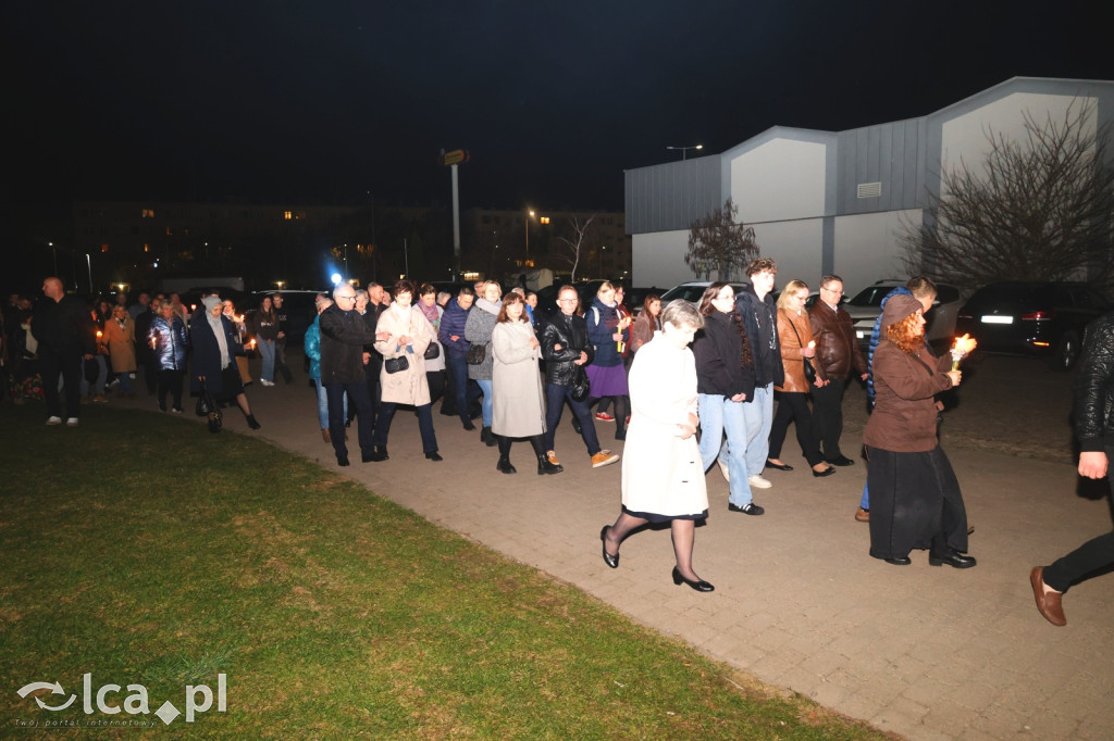 Wigilia Paschalna w kościele NSPJ w Legnicy