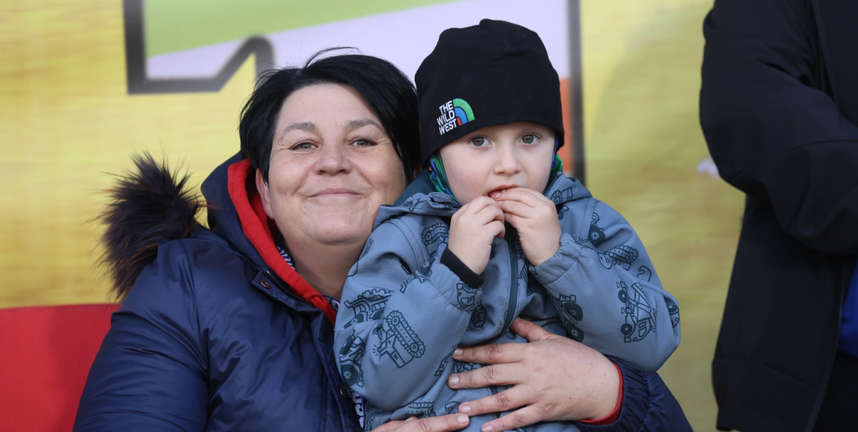 Kibice na meczu Miedź Legnica - Polonia Bytom