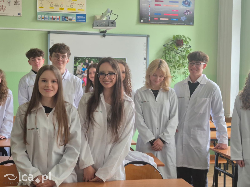 II LO ma nowoczesną pracownię chemiczną