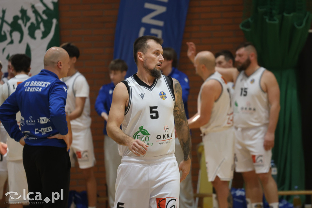 KS Basket Legnica wygrywa pierwszy mecz