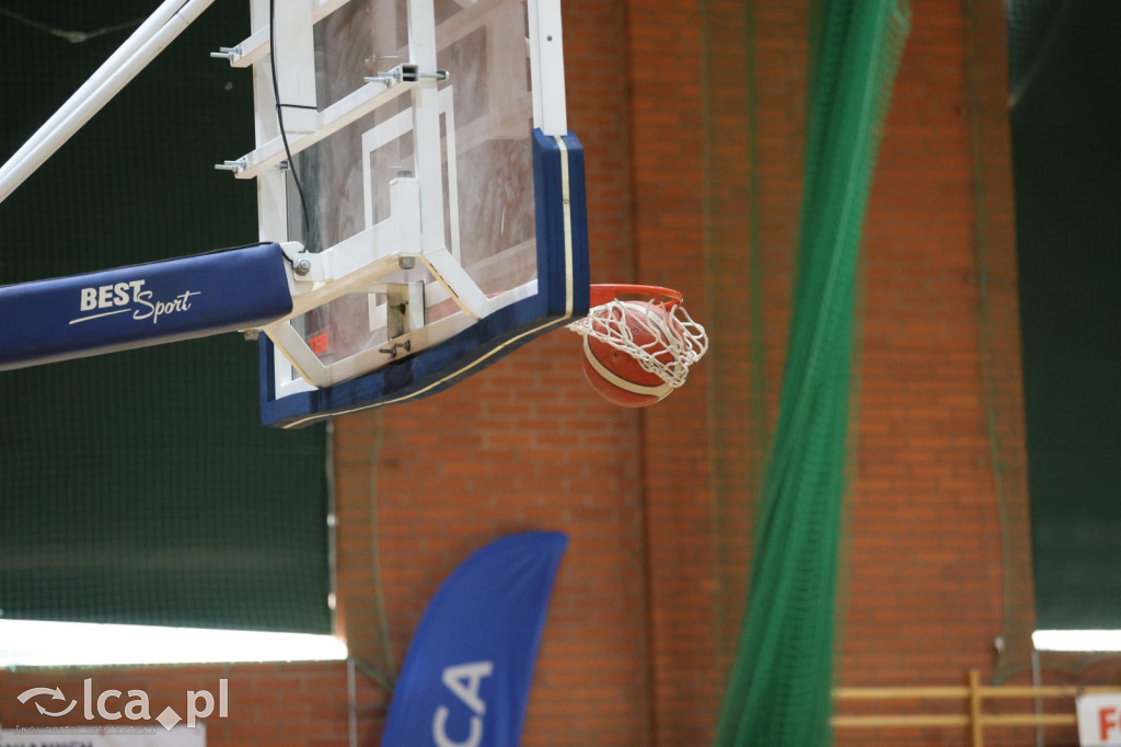 KS Basket Legnica wygrywa pierwszy mecz