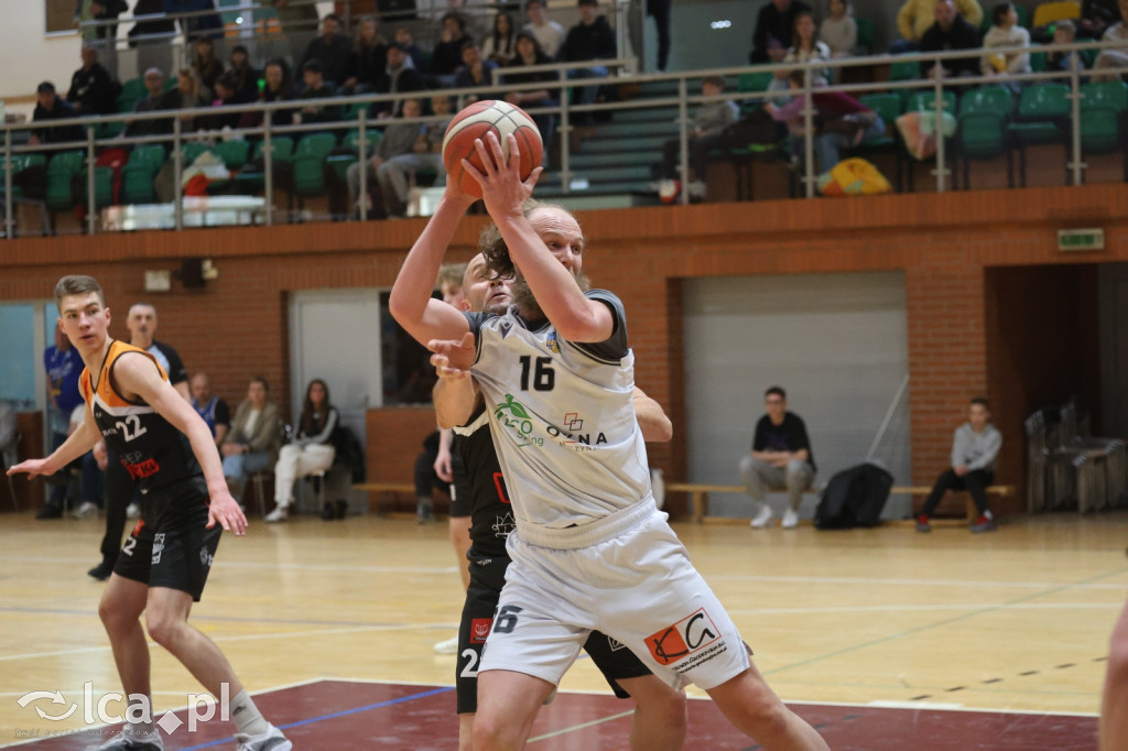 KS Basket Legnica wygrywa pierwszy mecz