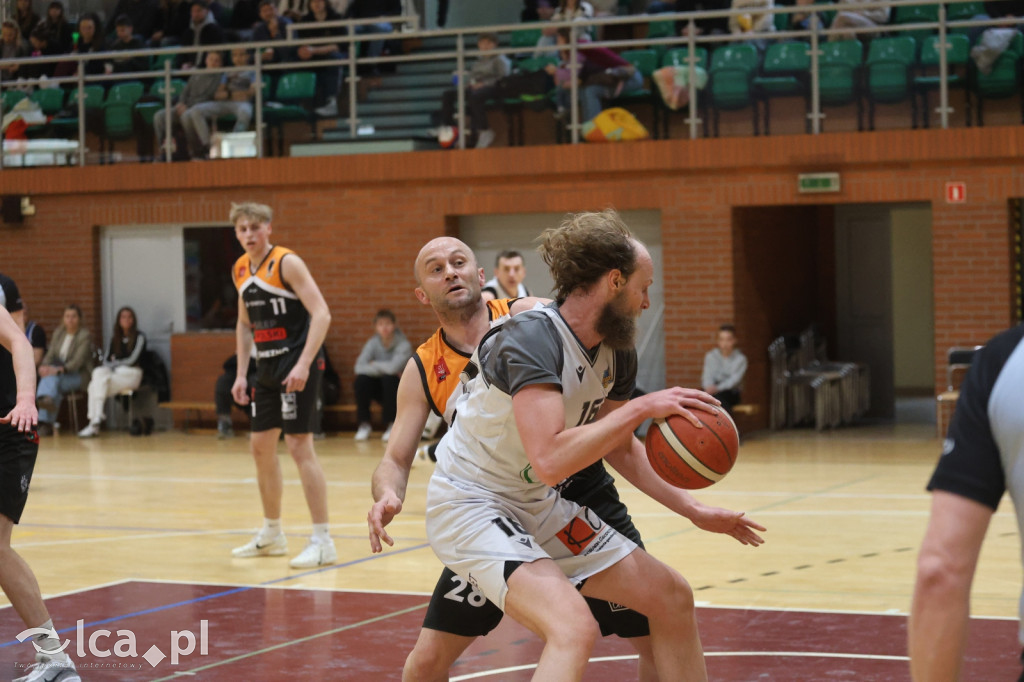 KS Basket Legnica wygrywa pierwszy mecz