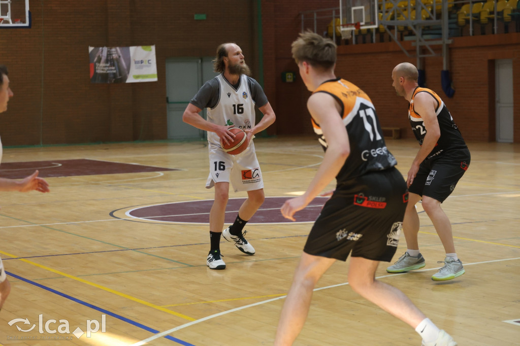 KS Basket Legnica wygrywa pierwszy mecz