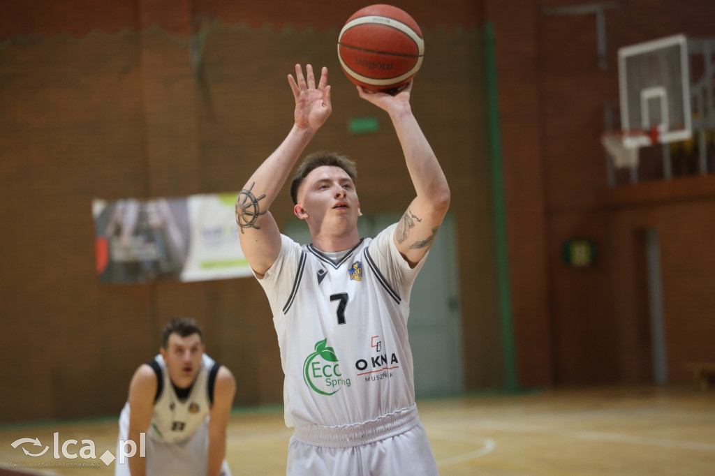 KS Basket Legnica wygrywa pierwszy mecz