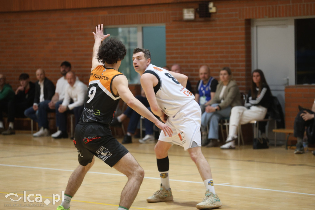 KS Basket Legnica wygrywa pierwszy mecz