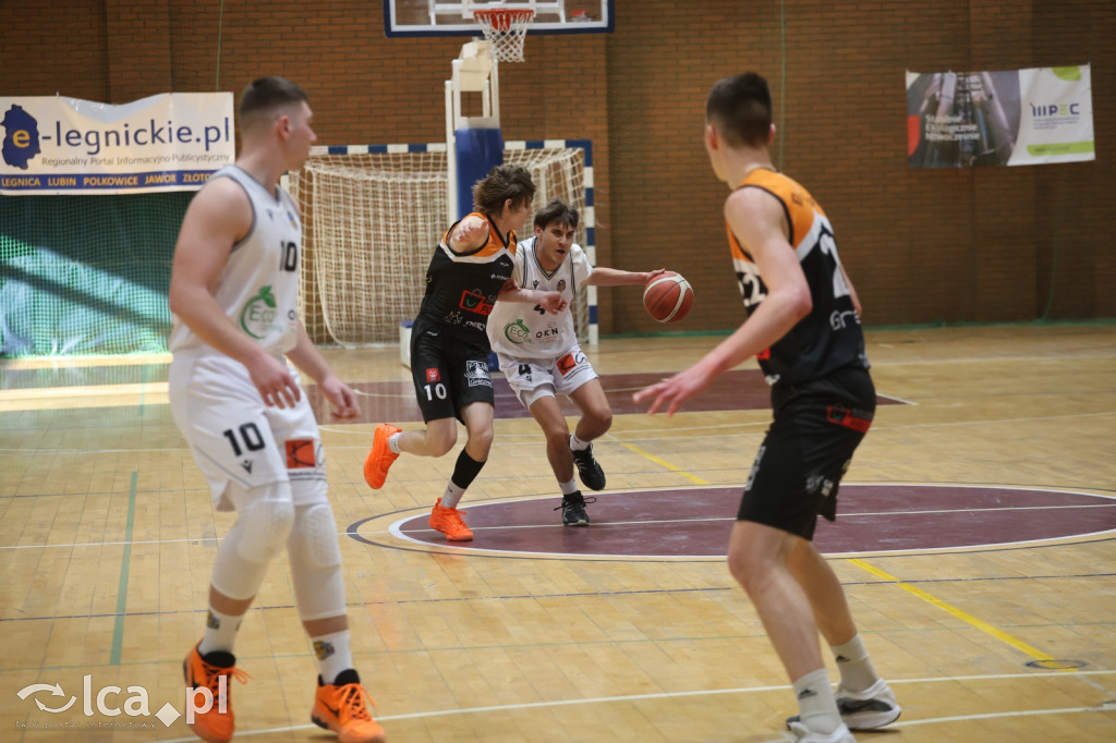 KS Basket Legnica wygrywa pierwszy mecz