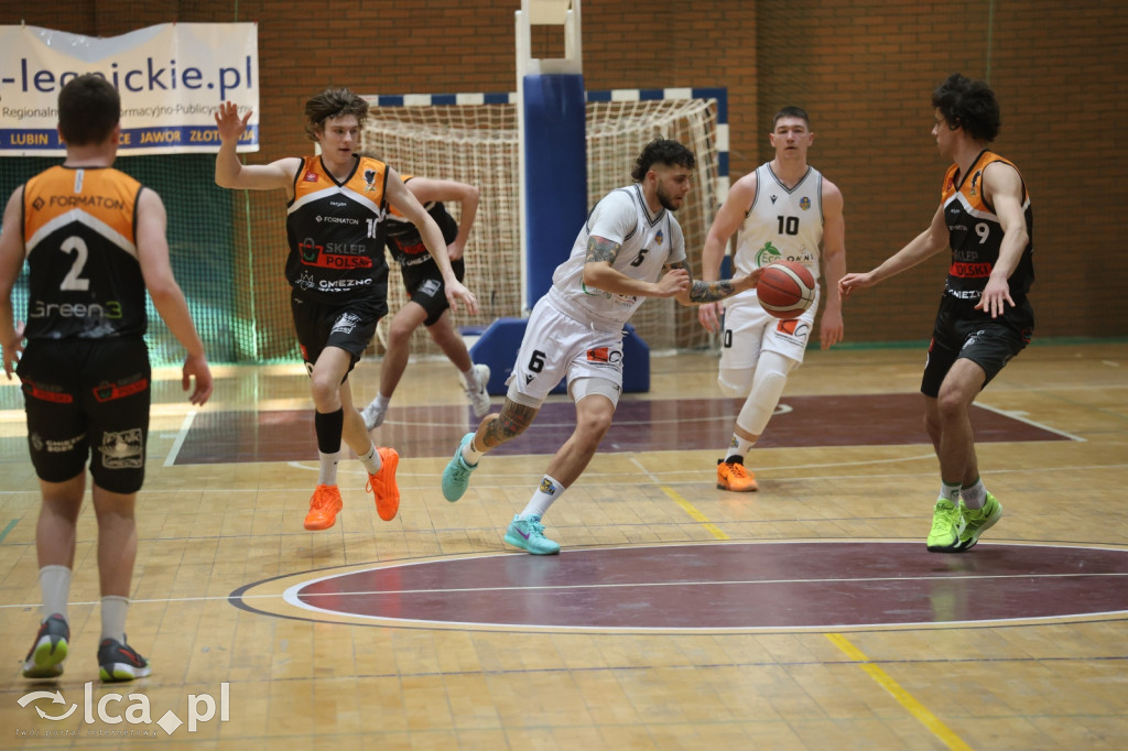 KS Basket Legnica wygrywa pierwszy mecz