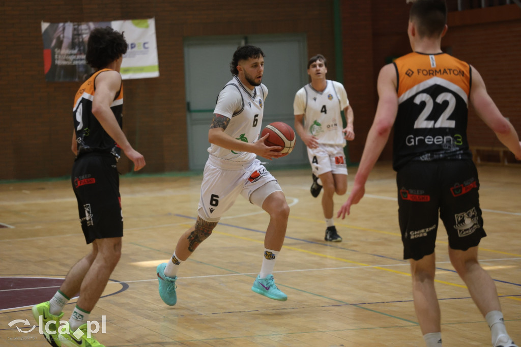 KS Basket Legnica wygrywa pierwszy mecz