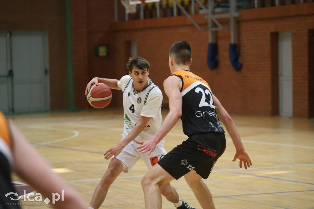 KS Basket Legnica wygrywa pierwszy mecz