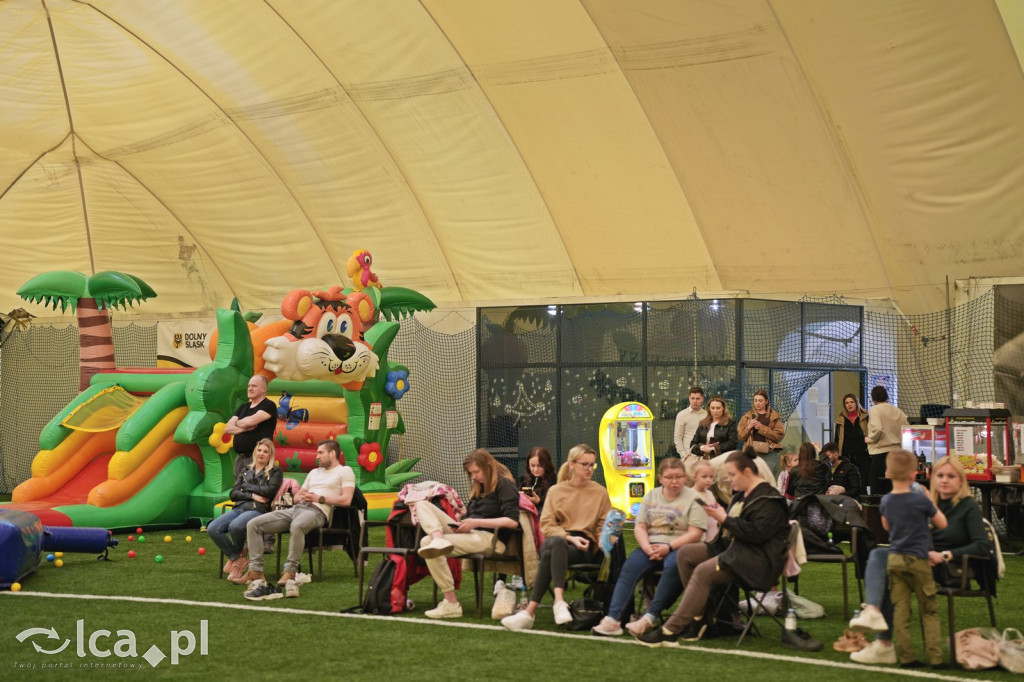 Sobota na dmuchańcach przy Hangarowej