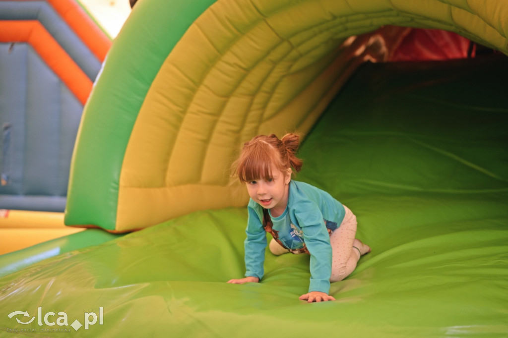 Sobota na dmuchańcach przy Hangarowej