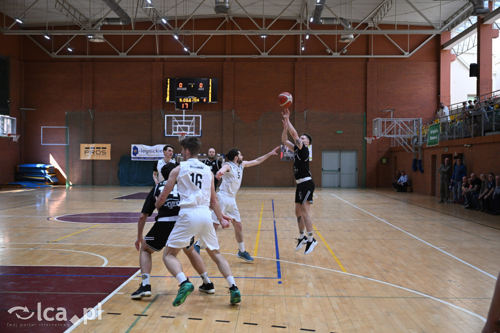 Przegrana KS Basket Legnica w drugim meczu turnieju