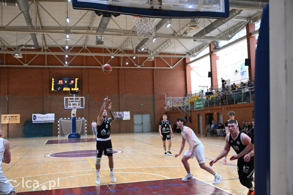 Przegrana KS Basket Legnica w drugim meczu turnieju