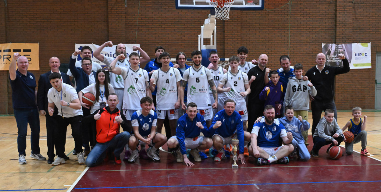 Basket Legnica w finale turnieju o II ligę