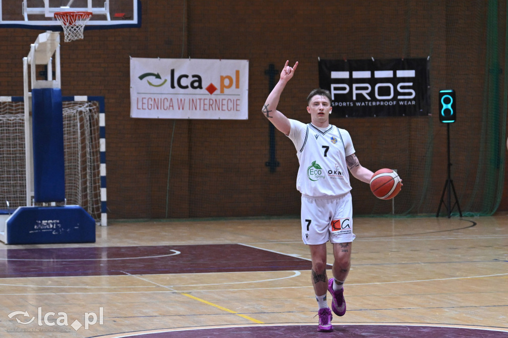 Basket Legnica w finale turnieju o II ligę