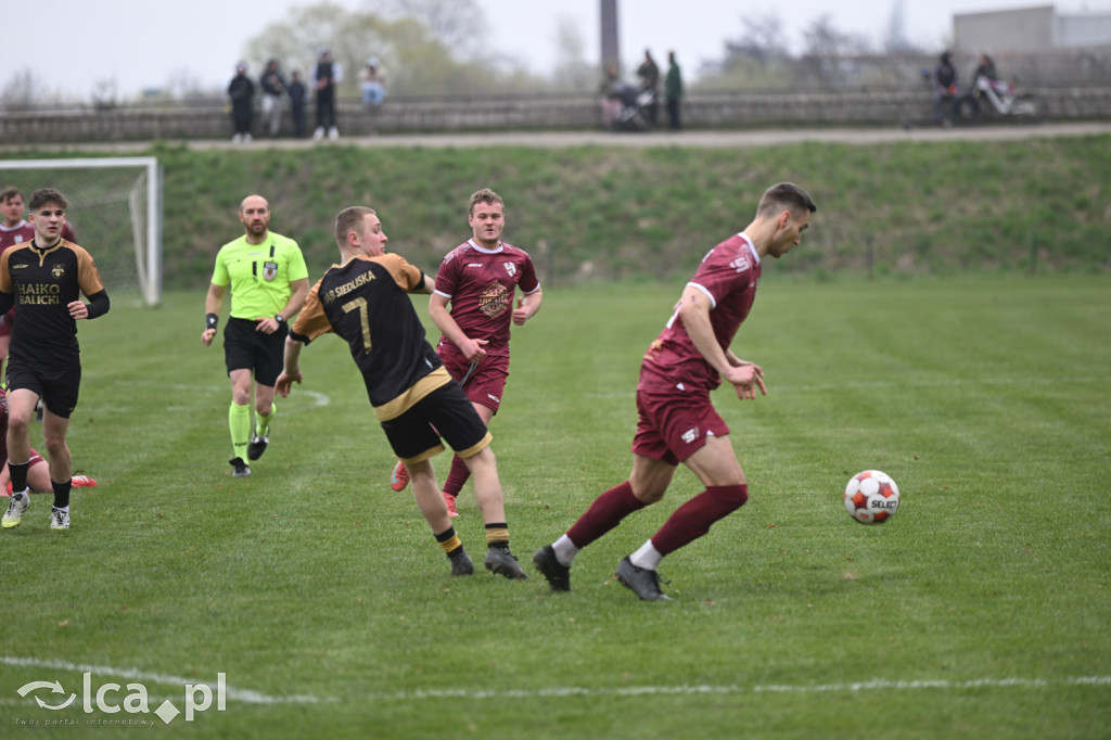Zakaczawie Legnica wygrało z Dębem Siedliska 3:2