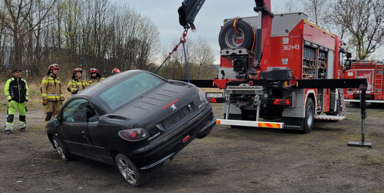 Strażacy sprawdzali nowy sprzęt w praktyce