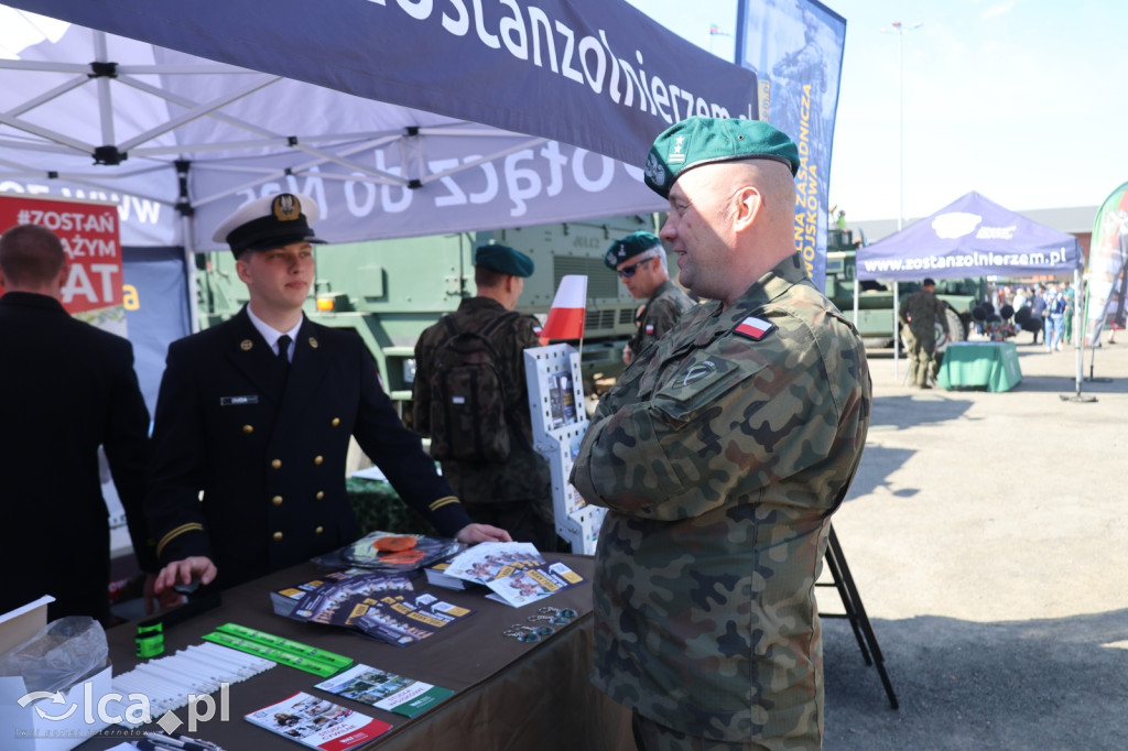 Wojsko pokazuje się z bliska w Collegium Witelona