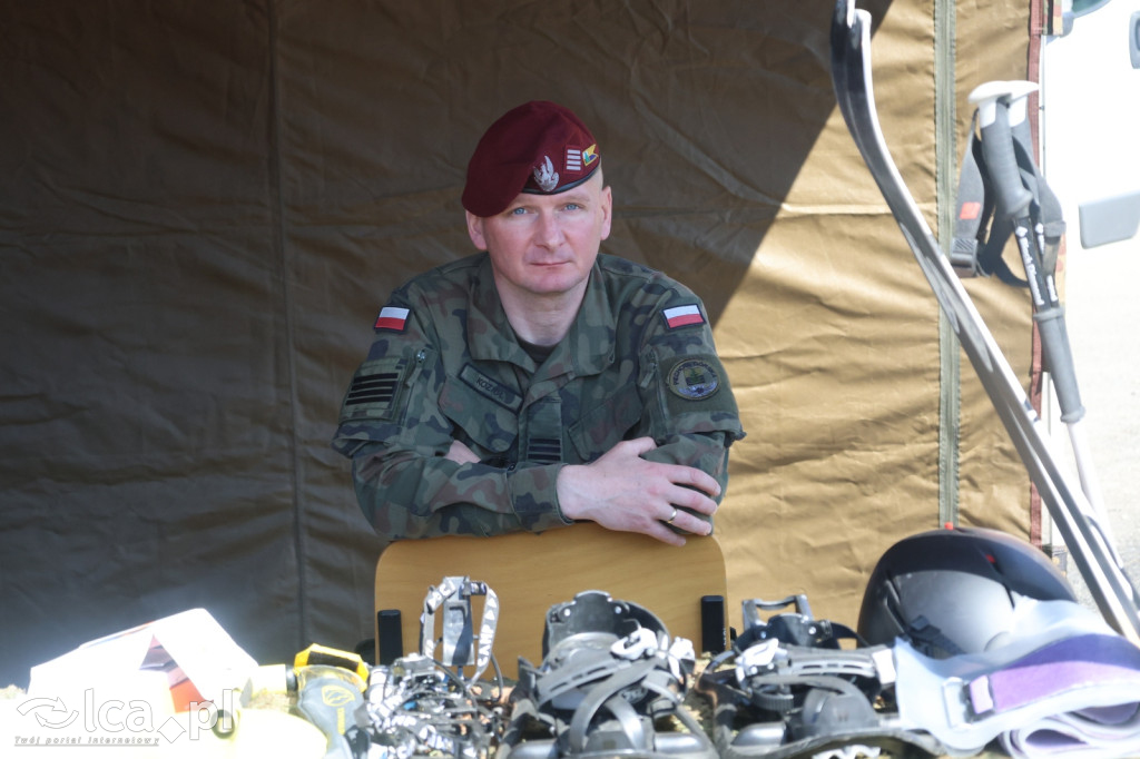 Wojsko pokazuje się z bliska w Collegium Witelona