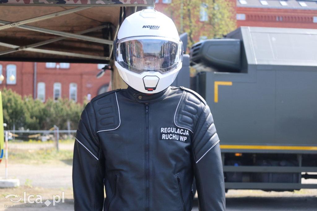 Wojsko pokazuje się z bliska w Collegium Witelona