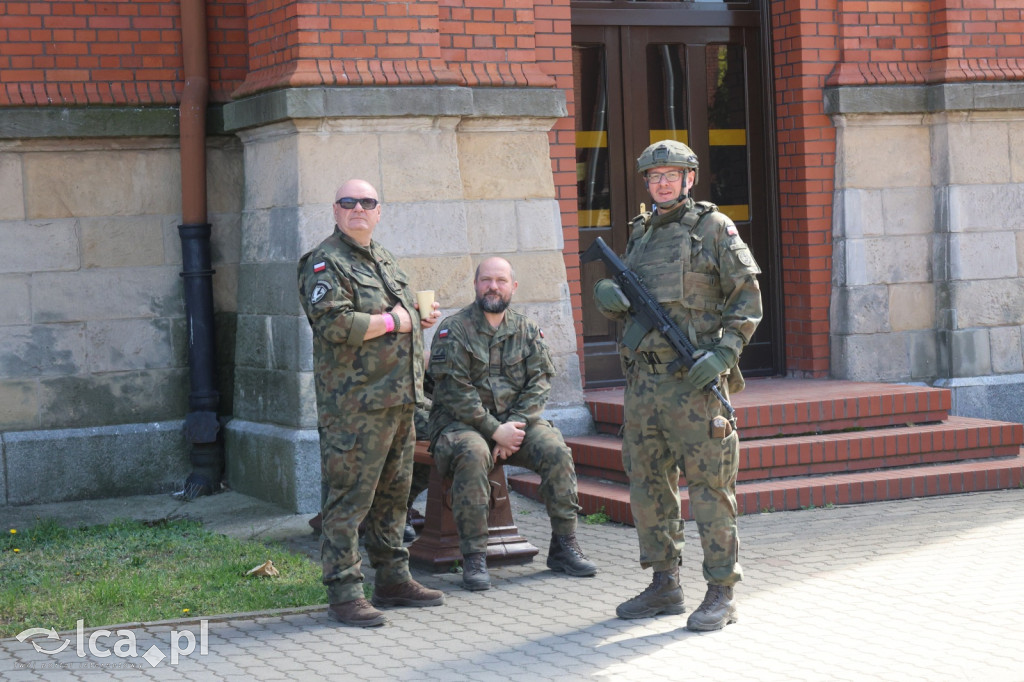 Wojsko pokazuje się z bliska w Collegium Witelona