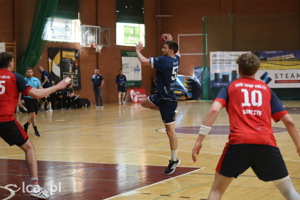 Horror z karnymi w tle!