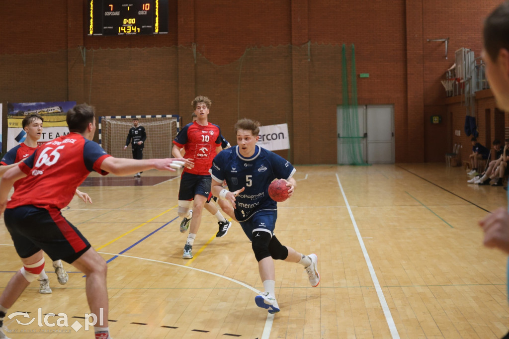 Horror z karnymi w tle!