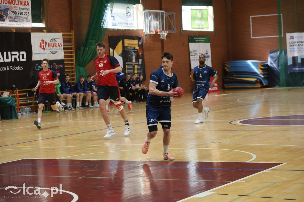 Horror z karnymi w tle!