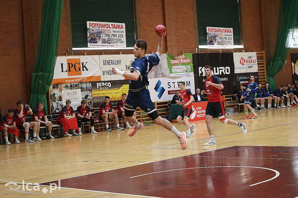 Horror z karnymi w tle!