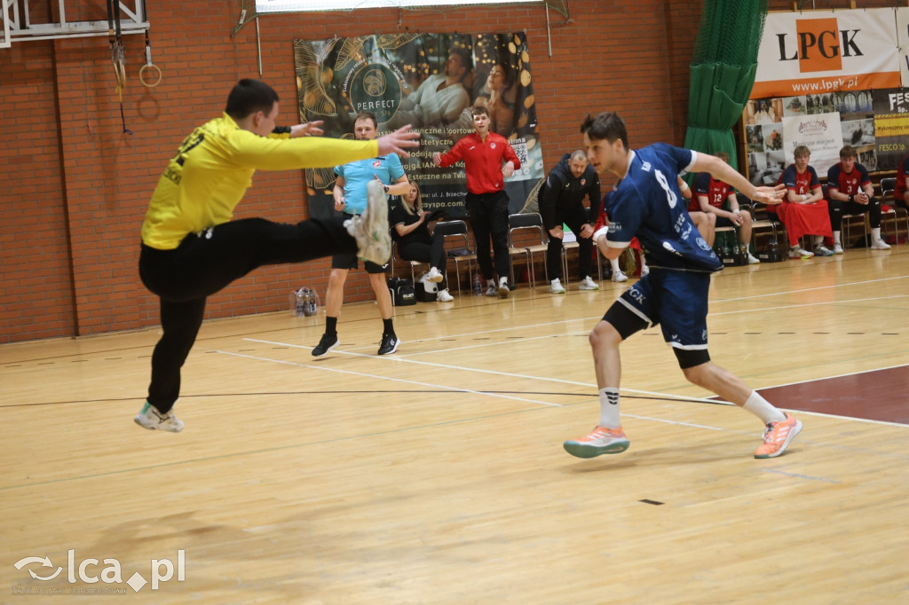 Horror z karnymi w tle!