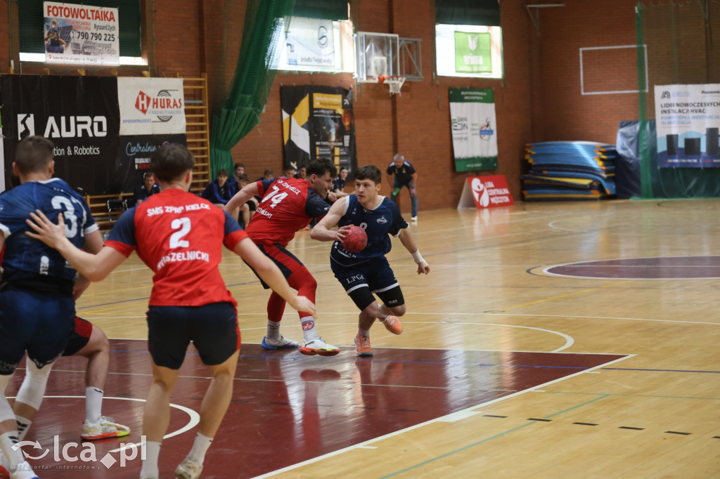 Horror z karnymi w tle!