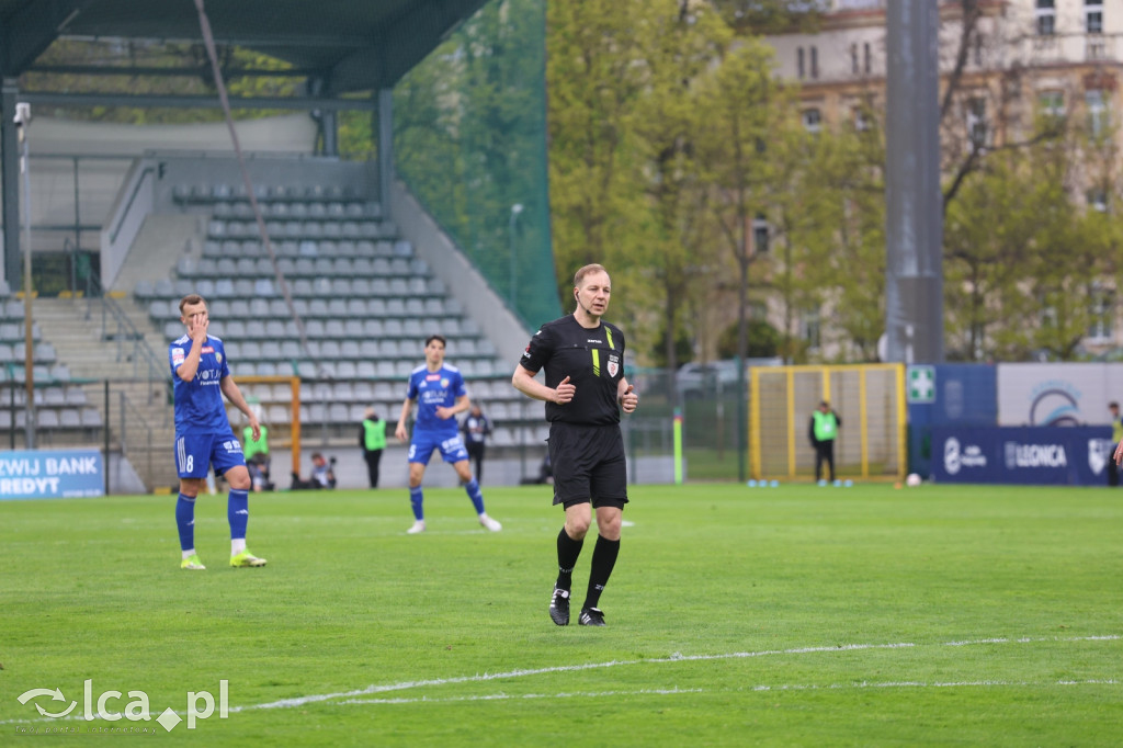 Zimny prysznic na Stadionie Orła Białego!