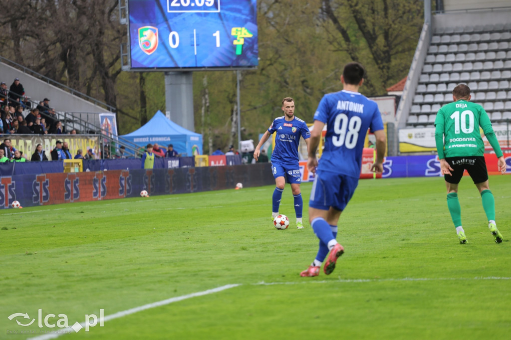 Zimny prysznic na Stadionie Orła Białego!