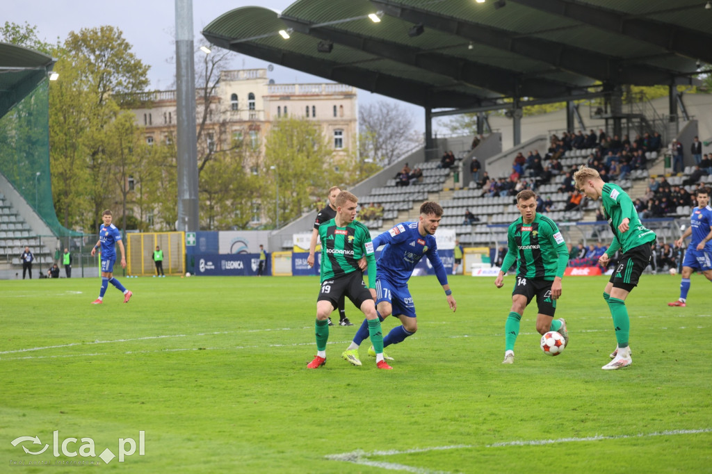 Zimny prysznic na Stadionie Orła Białego!