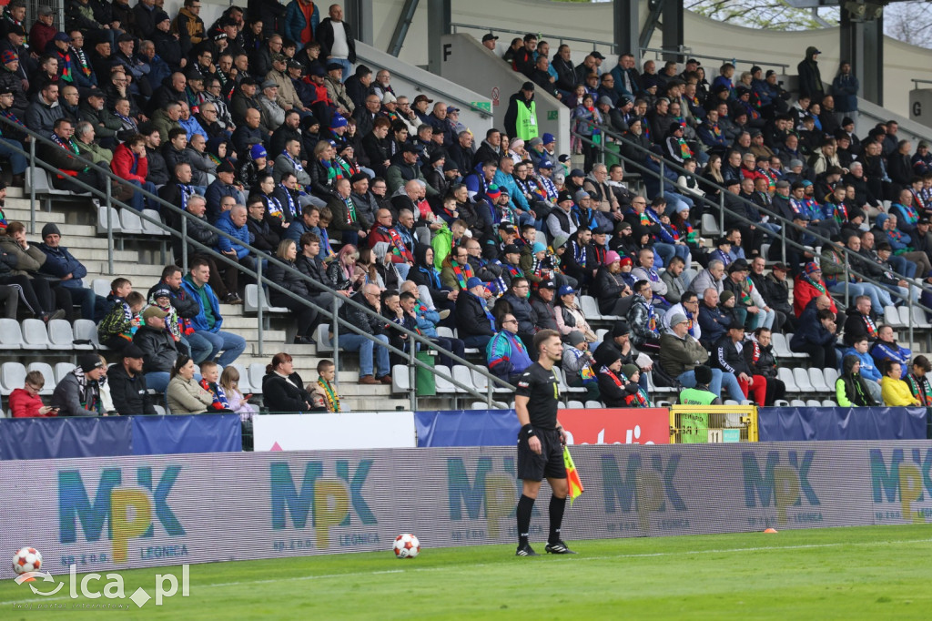 Ponad 2 tysiące kibiców oglądało porażkę Miedzi