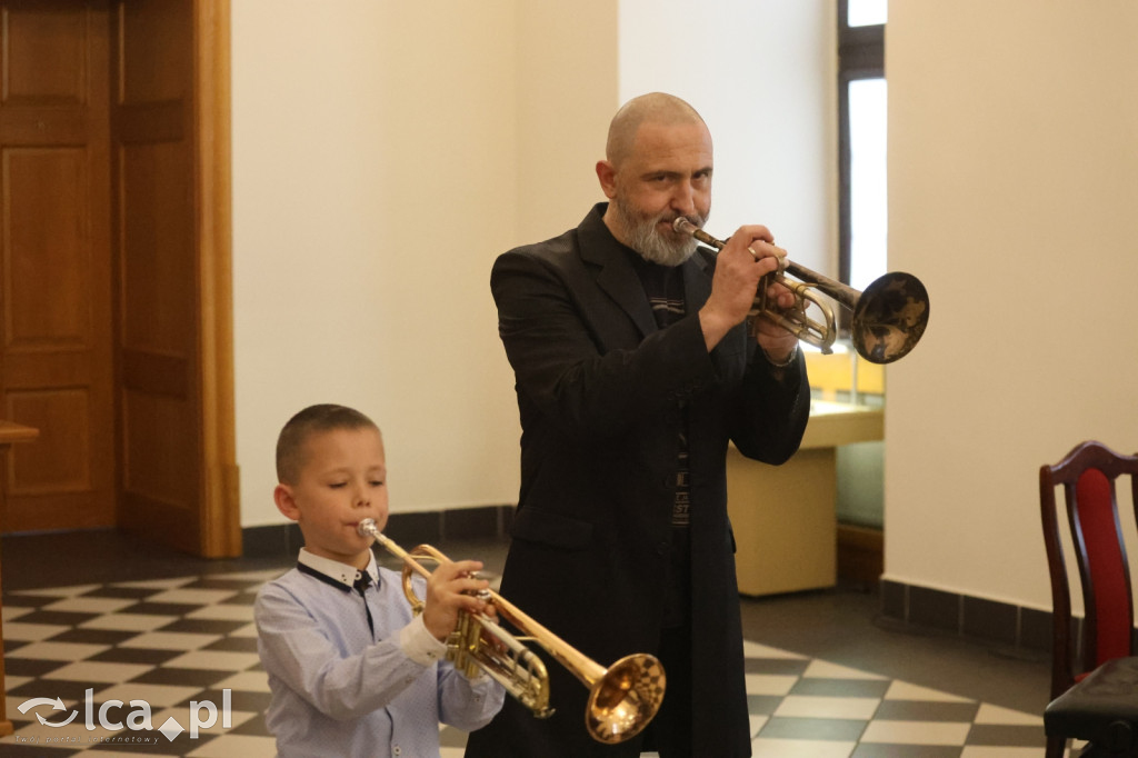 MISTRZ I UCZEŃ ramię w ramię!