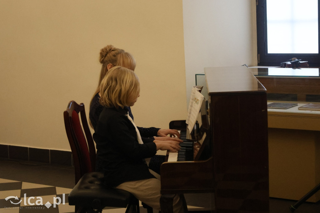 MISTRZ I UCZEŃ ramię w ramię!