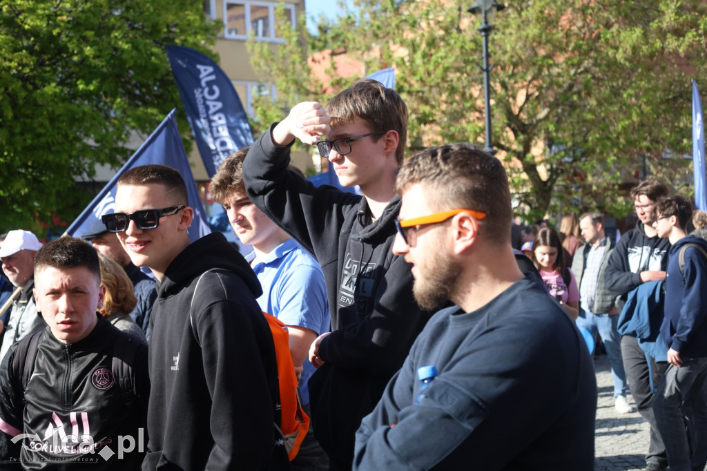 Mieszkańcy przepytali Mentzena