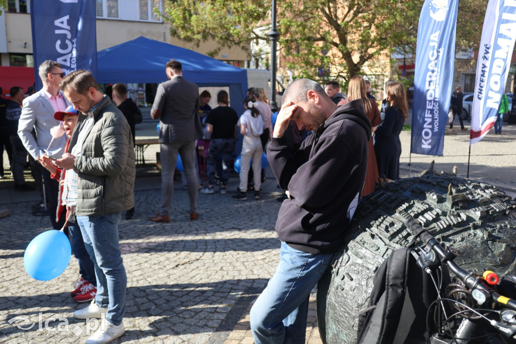 Mieszkańcy przepytali Mentzena