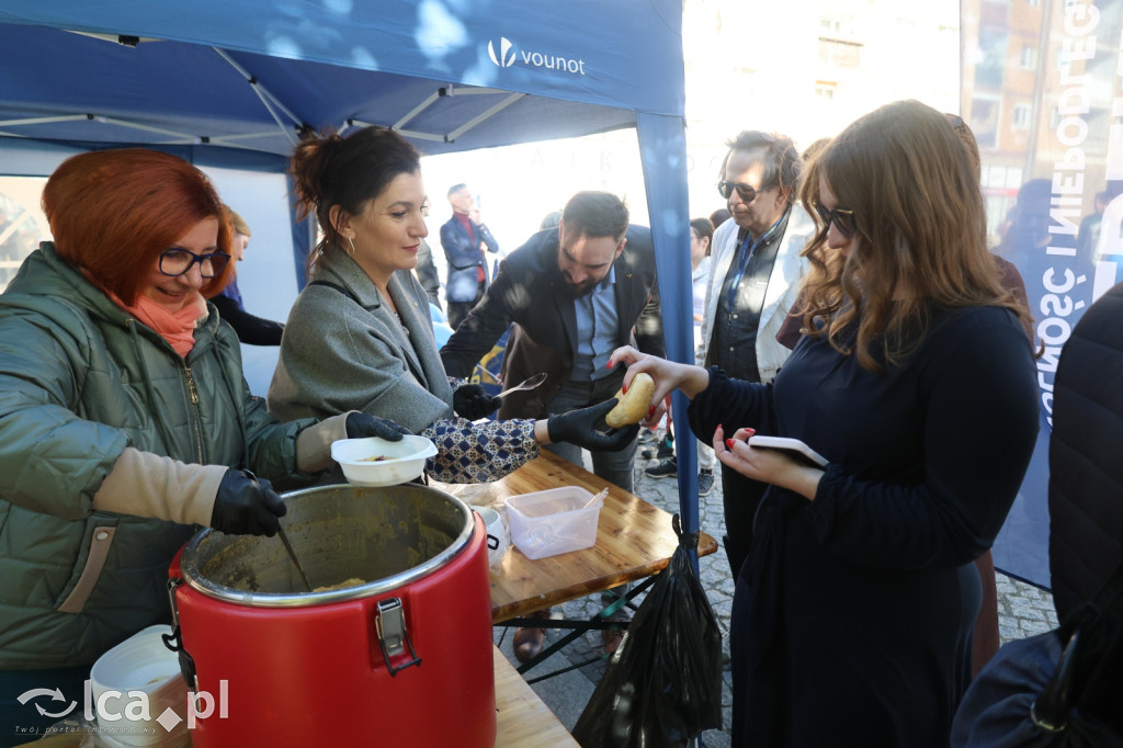 Mieszkańcy przepytali Mentzena