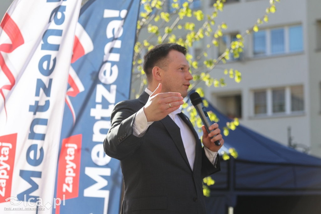 Mieszkańcy przepytali Mentzena