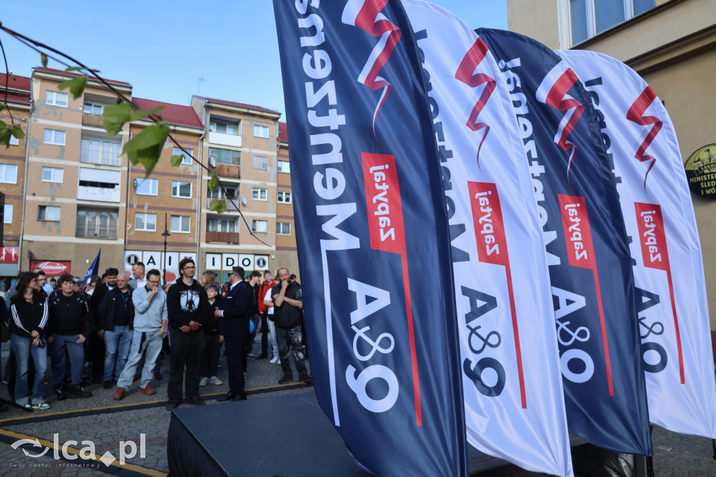 Mieszkańcy przepytali Mentzena