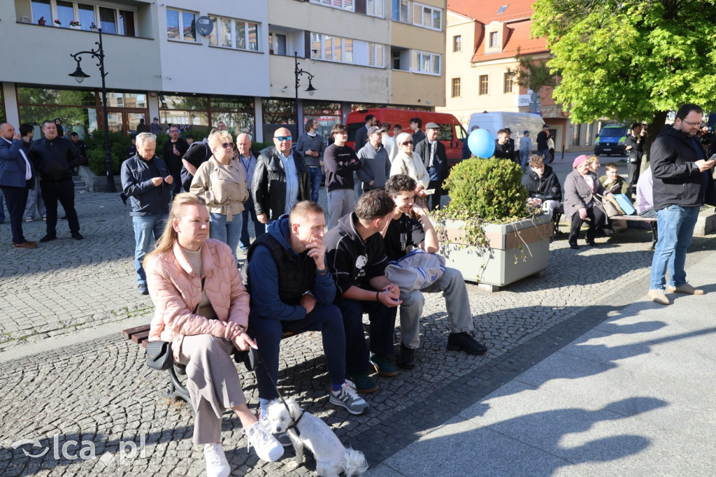 Mieszkańcy przepytali Mentzena