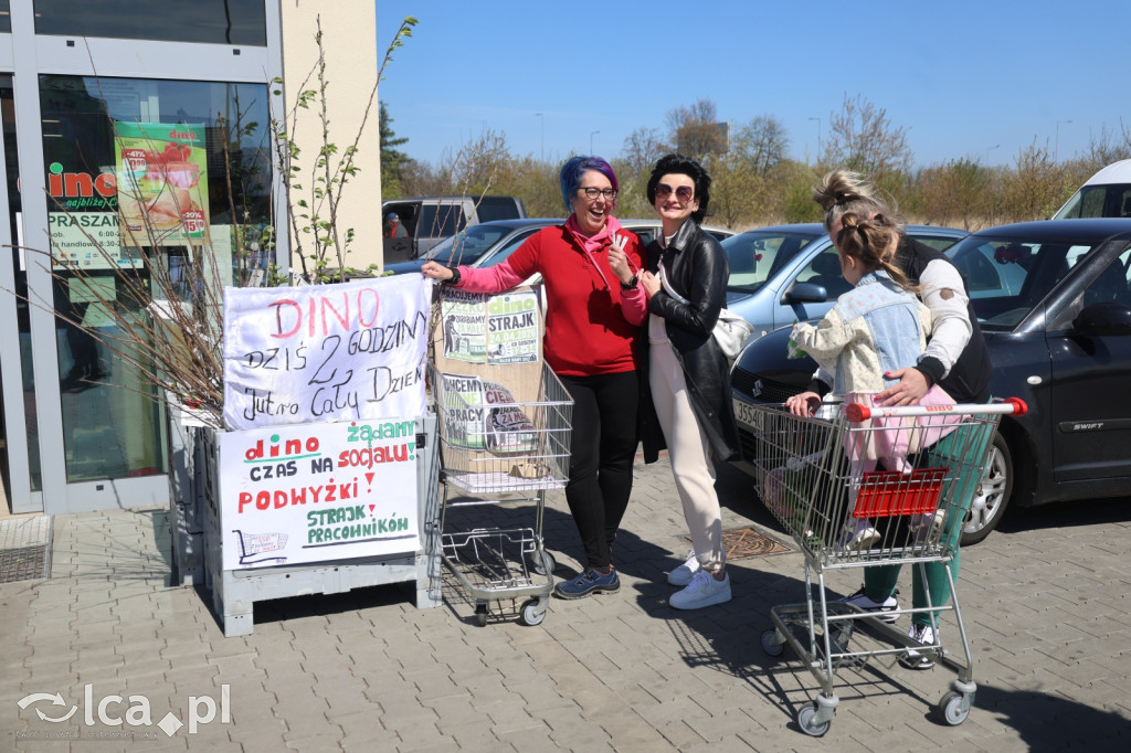 Traktują nas jak roboty. Strajk w Dino