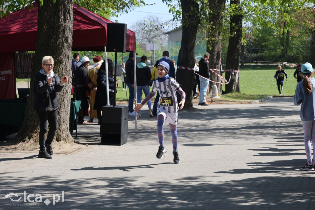 Młodzi biegacze w Legnickim Polu