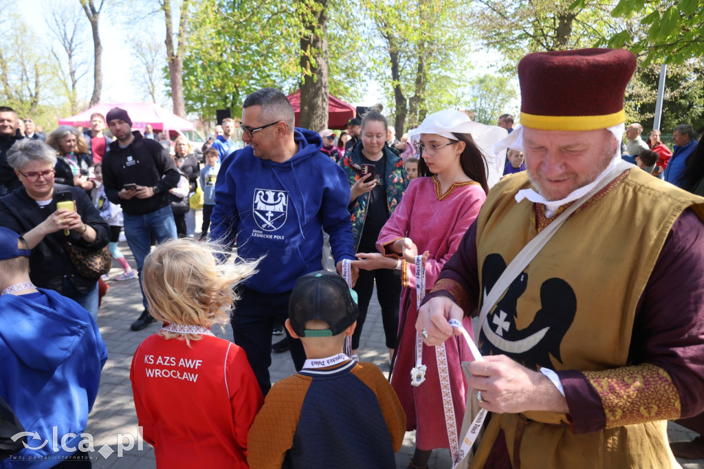 Młodzi biegacze w Legnickim Polu