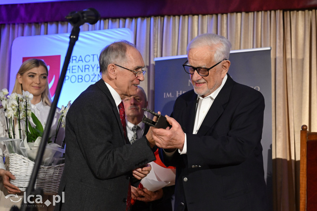 WARTOŚCI silniejsze niż czas!