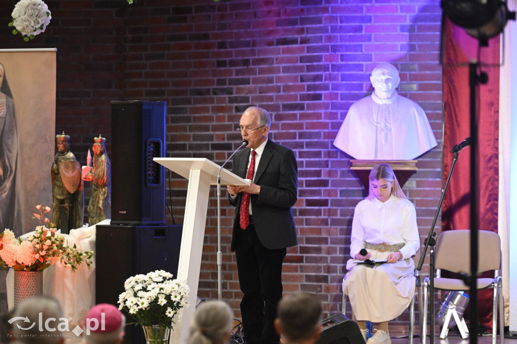 WARTOŚCI silniejsze niż czas!