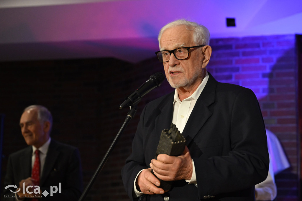 WARTOŚCI silniejsze niż czas!